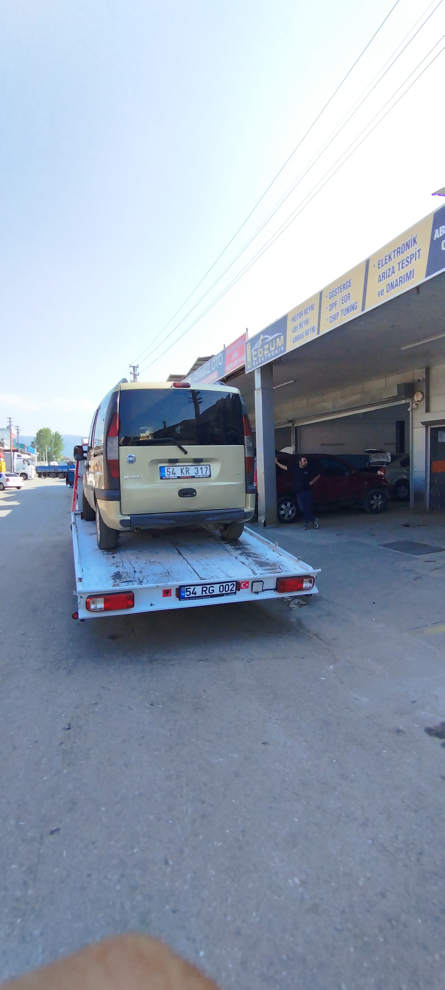 Sakarya oto çekici, Sakarya Oto kurtarıcı, Sakarya yol yardım 