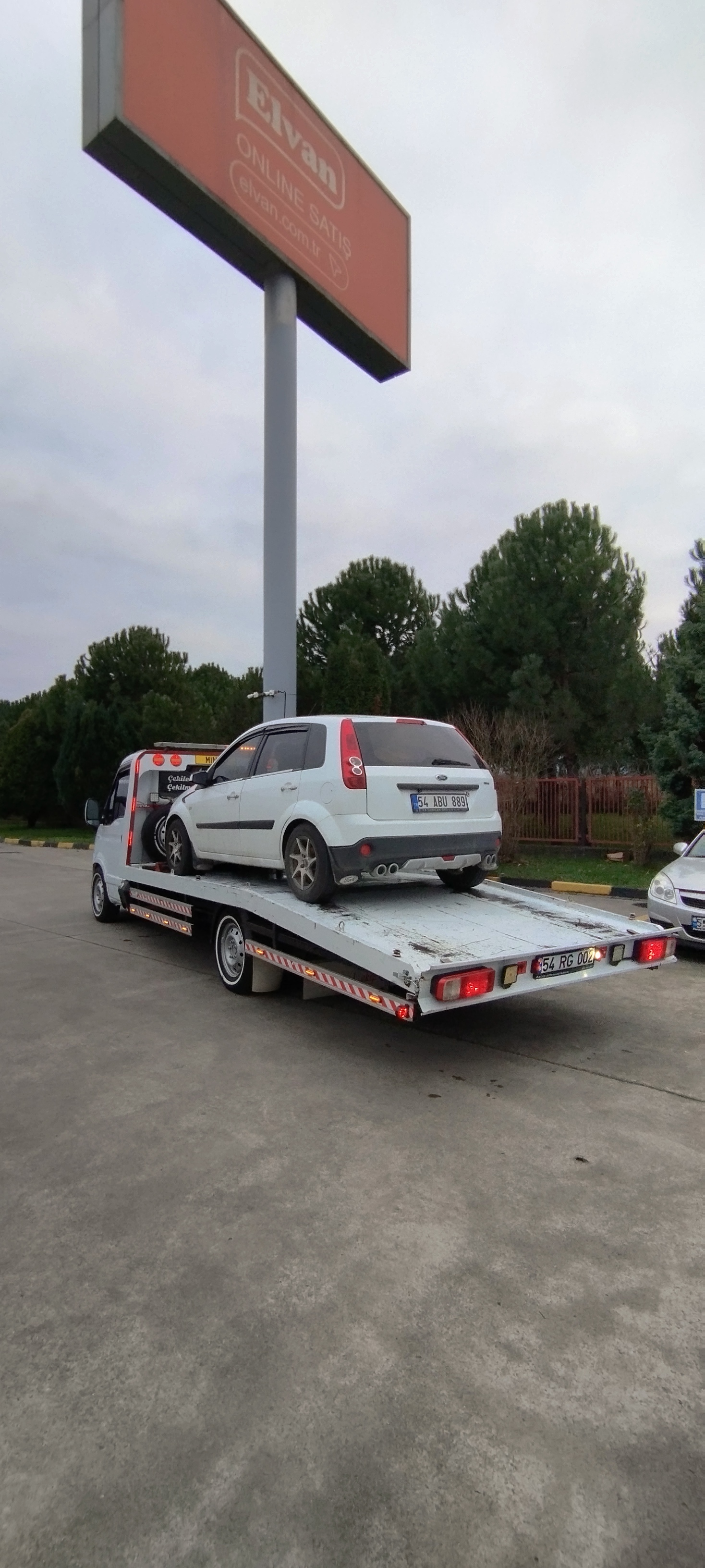 Sakarya yol çekici sakarya oto kurtarma